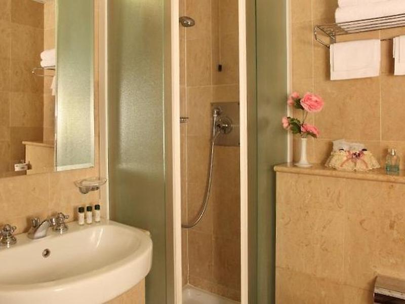 BD748C4DAF09F5B4749C1C657FD0A6AF