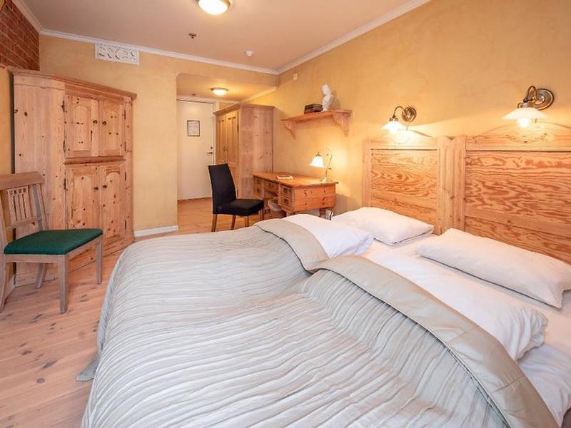 B314C483A5BB8D50A9F1B51C4C19E250