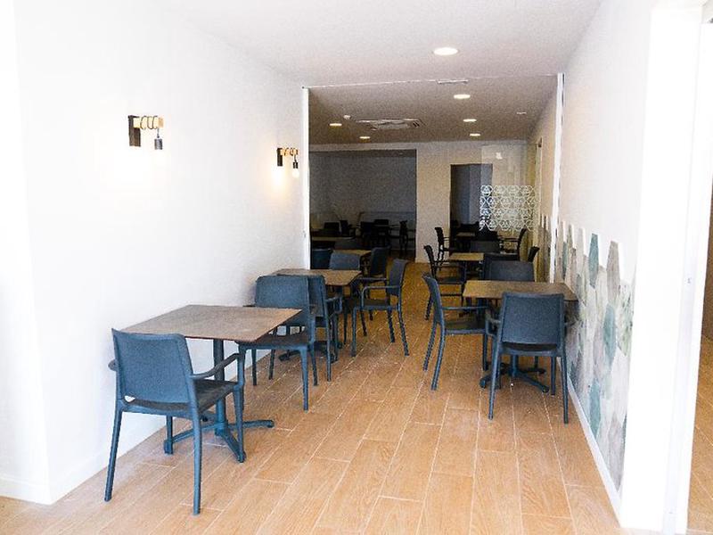 A1DB4BAAB70F8405857A38651C2AA549