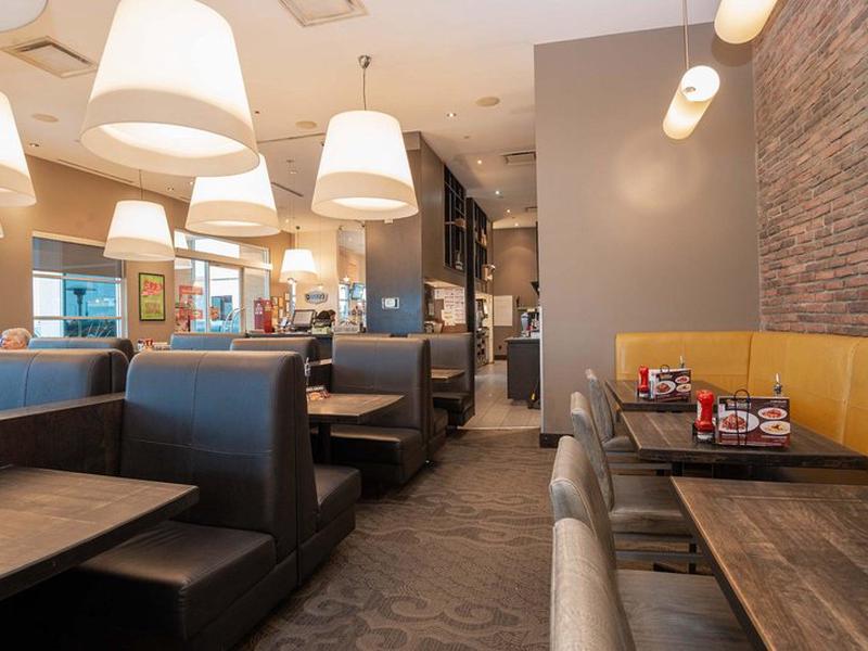 305670BEC89FDBE40782BEC7EFCC4BA8