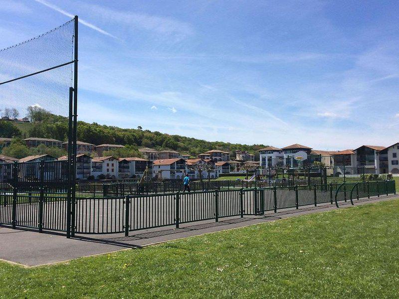 BF0D266AEBC46F142FA590ABE3112FCE