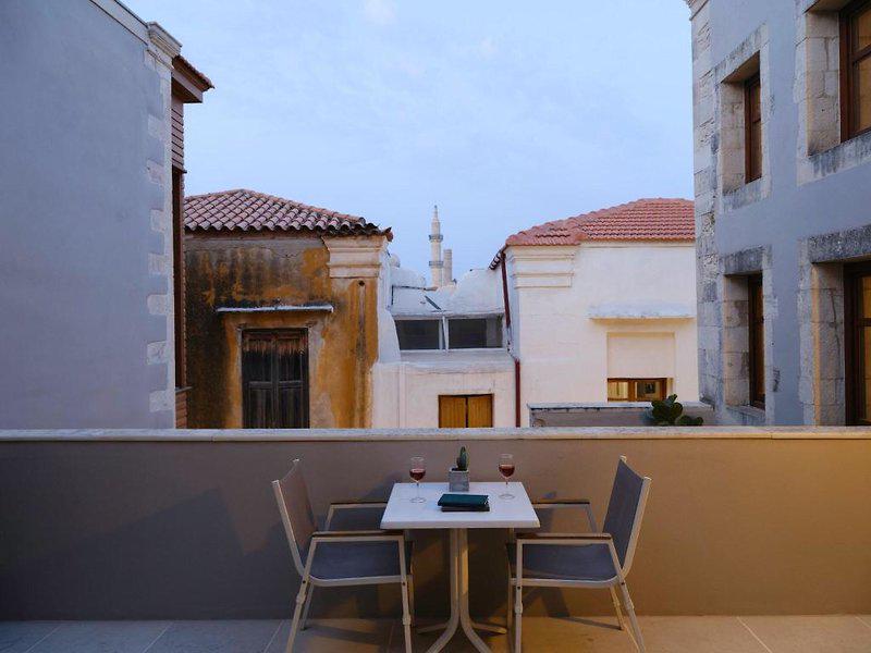 C616AB8FBF43D1A91EF915B377802302