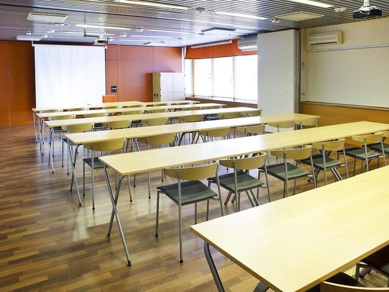 2B6C134591D9A8B8D89581543DECAD15