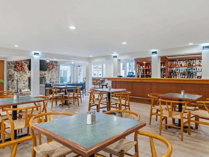 7B9D24E48FF9BACBA1DD006C2B35243F