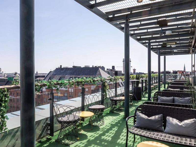 30F86FC87448565927BA26007AF54109