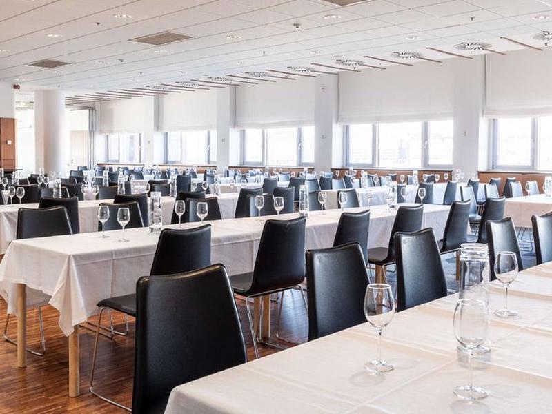 0F0DD5645282099FC1E0E45E4FEAD4E2