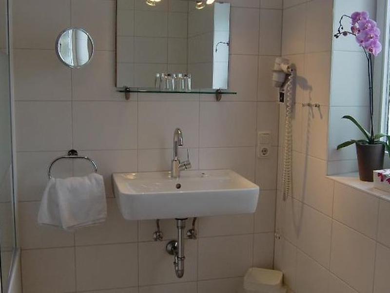 8A108004E6AC16B7135A99040F920AD8