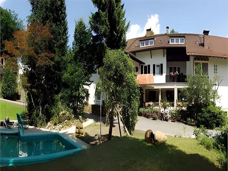 3D7E68D7C827A8D63D2B9BB06A89F57A