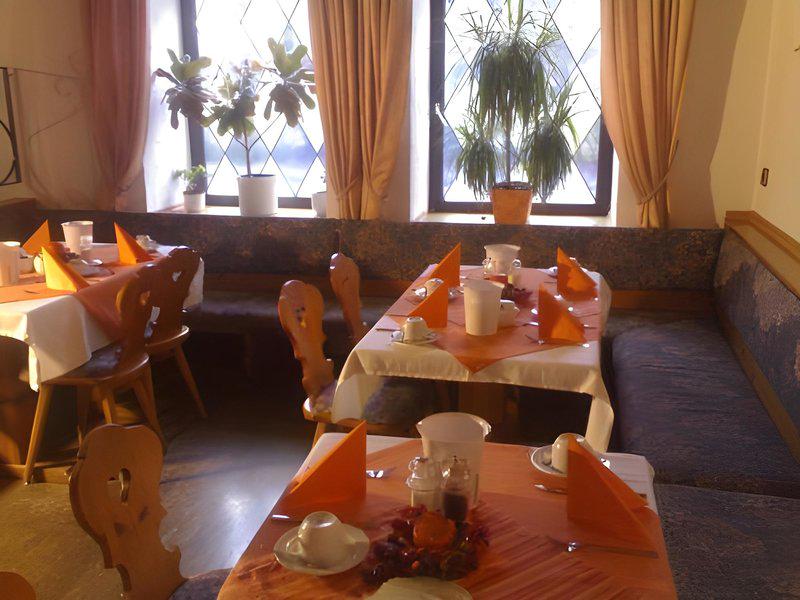 6FE966EC83846C11E10D6B72CA3BA08B