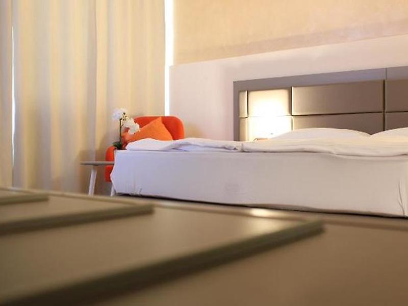 6B8929682FE7809A8CEE3A64859D0B43