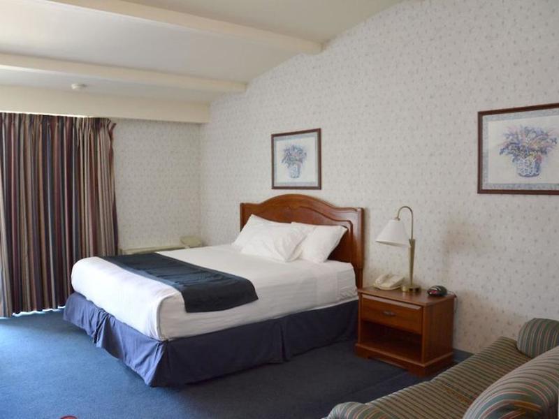 67960AB9579A0751B47D03D7B4A2CDDB