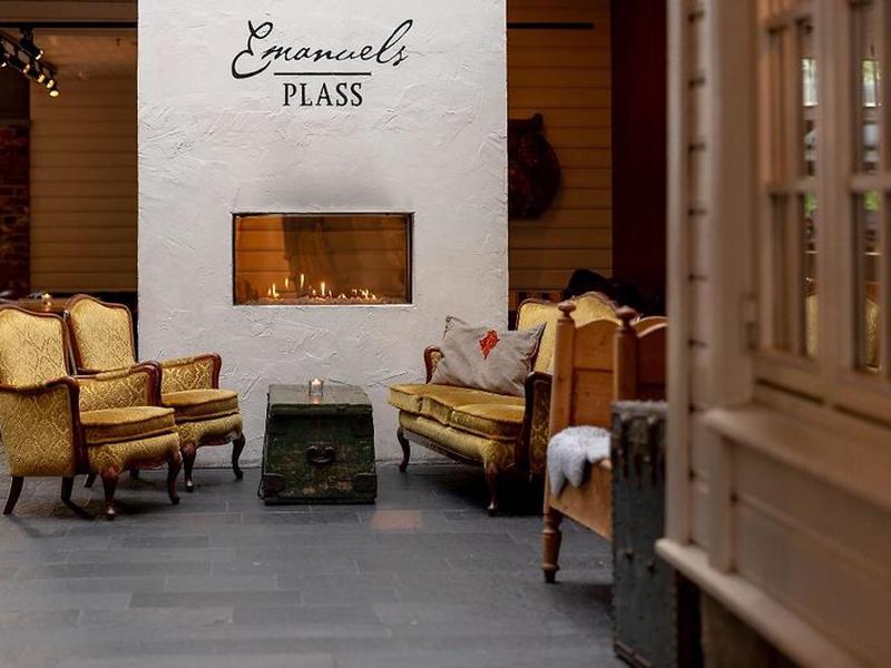 14B042FBD9306363EF0D9921B3CC300F