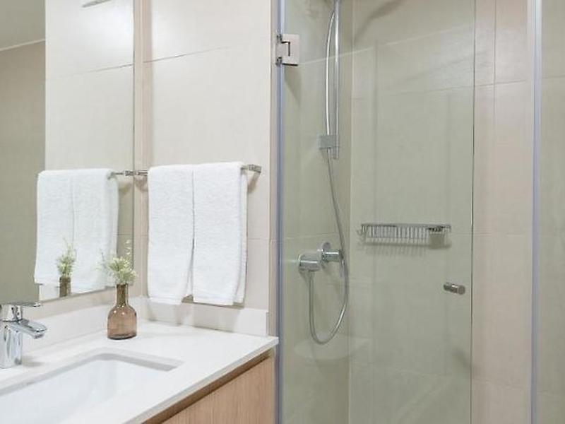 FD245D089302B13D2913566E5BC80854