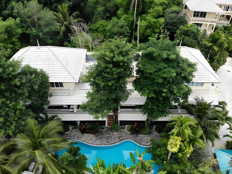 AFE9A2E5FA6EE1F7BDEC66B9B9212839