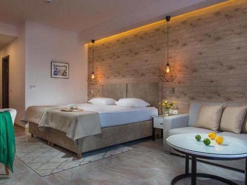 Effect Algara Beach Club Hotel
