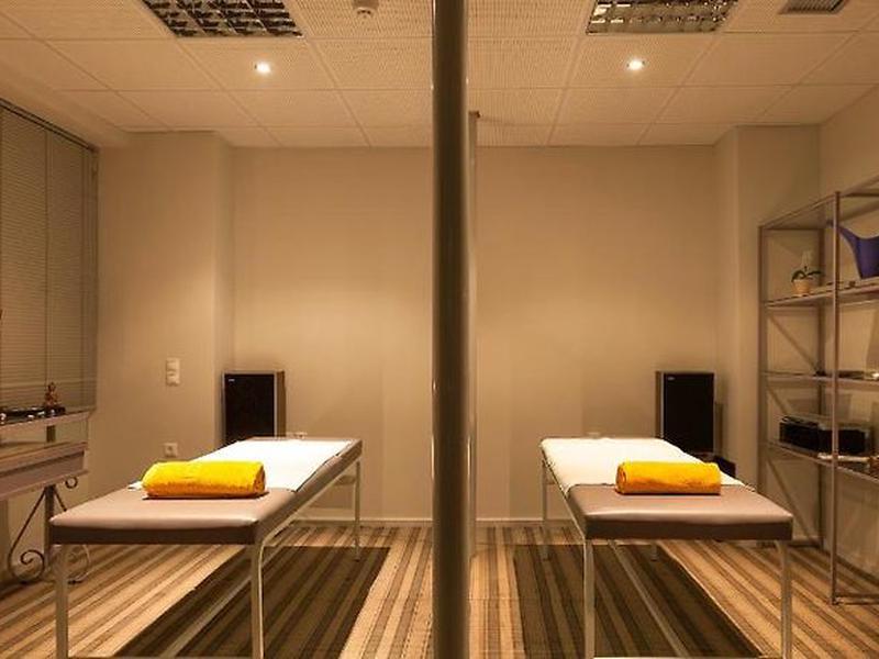 6E6188B741D494B816F140C8C6E0A199