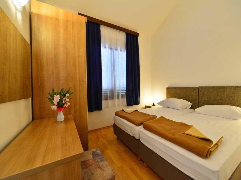 Amadria Park Camping Trogir - Apartments