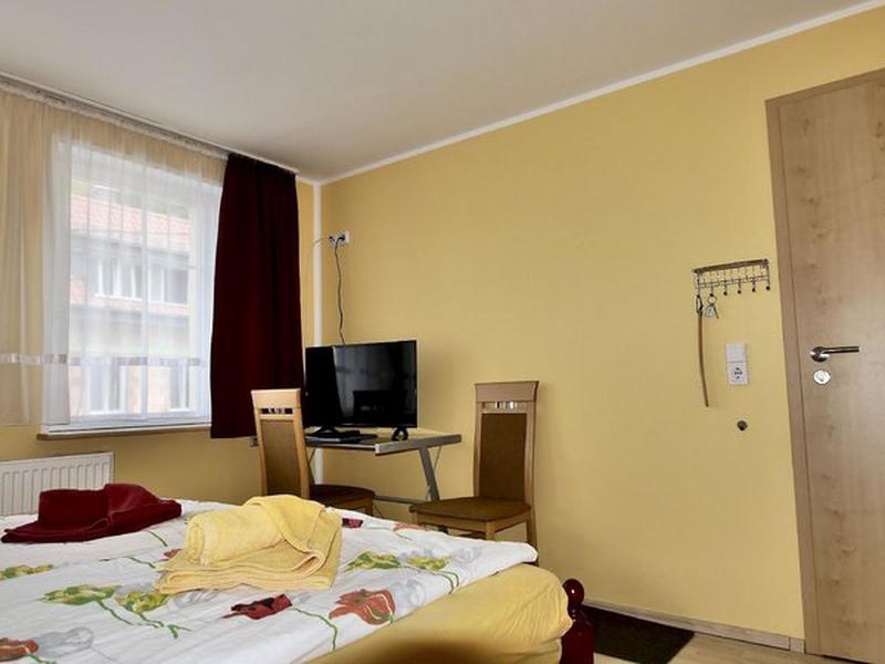 D768196DD4A586EE3C95F336BE084807