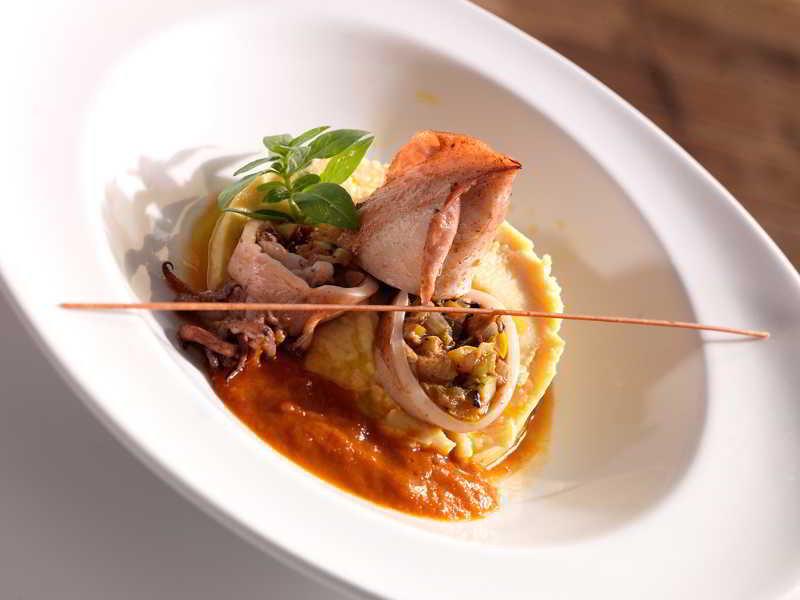 54A06CC12AA240AA3892A89D7501B6E3