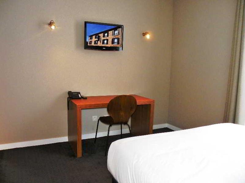 C2464C43EE09DAB910DAF3FB98993401