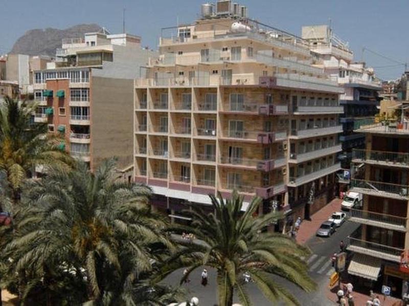 D1437AEFDDEB539F85E4B316623D3E5F