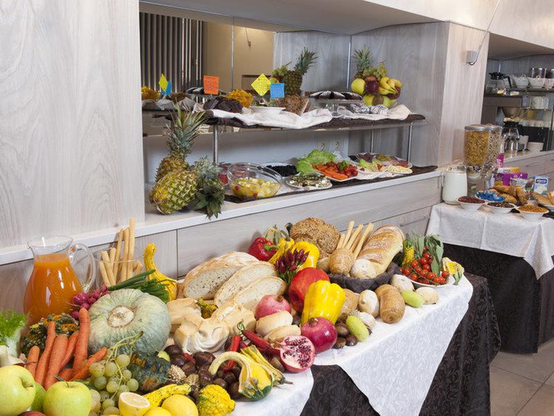 9321AEEEEB0BEEF022CBC31C271BE8C1