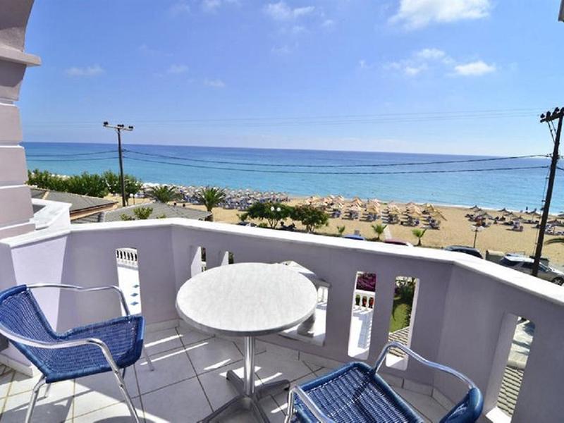 33E48DDDF0BDC8C721072A119C37B179