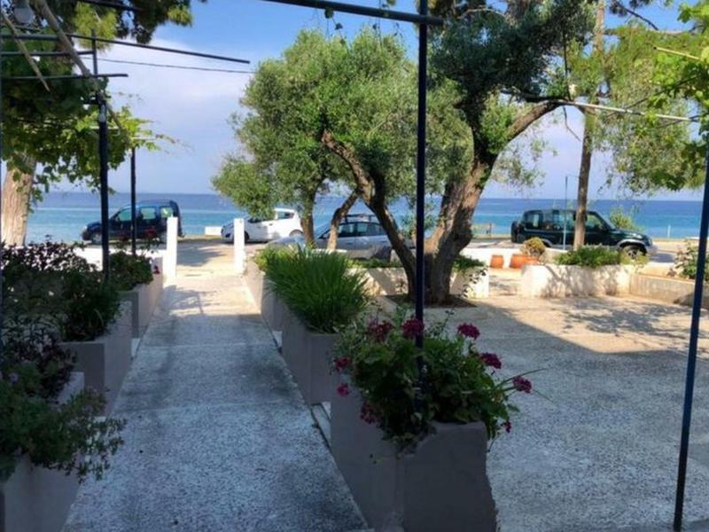 192EC1899E878F4F93CDB013E50CD161