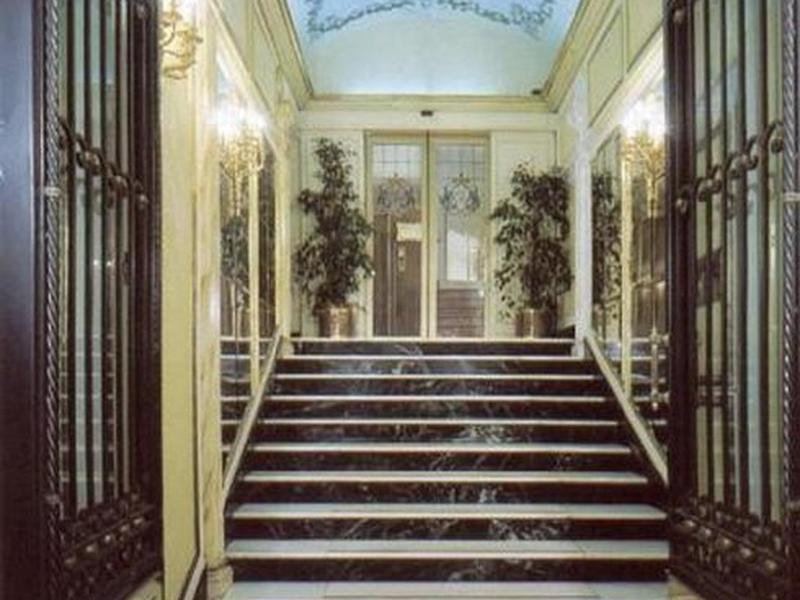 E58D52354F394C1ED01769A0FAE5A631