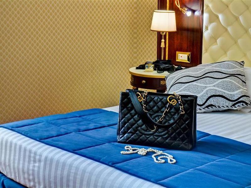 499AC739A78F05096FF0365427F87C49