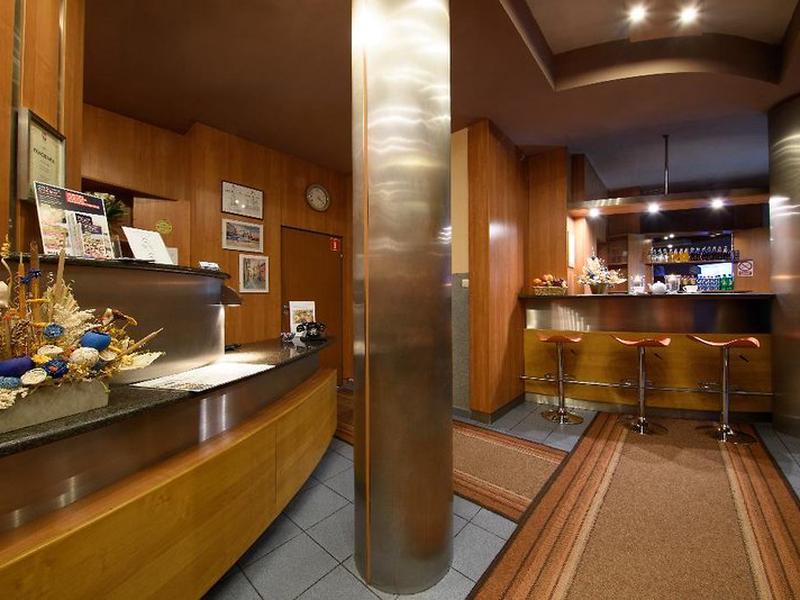 E195CAFA809B7B5A375D13DB96107724