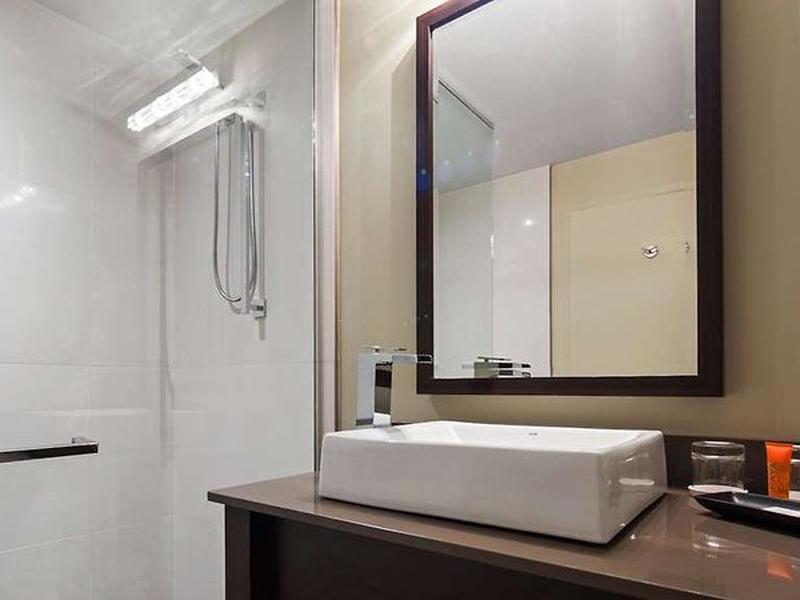 AB551D33F61E6438C66937C913909925