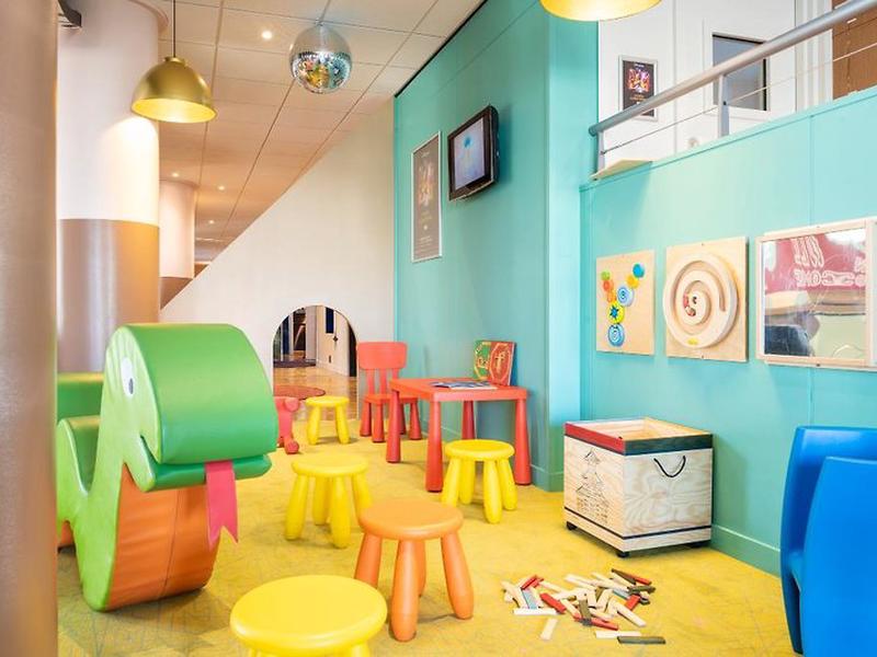 F0C675484219E0DFB18A31632C3C67BF