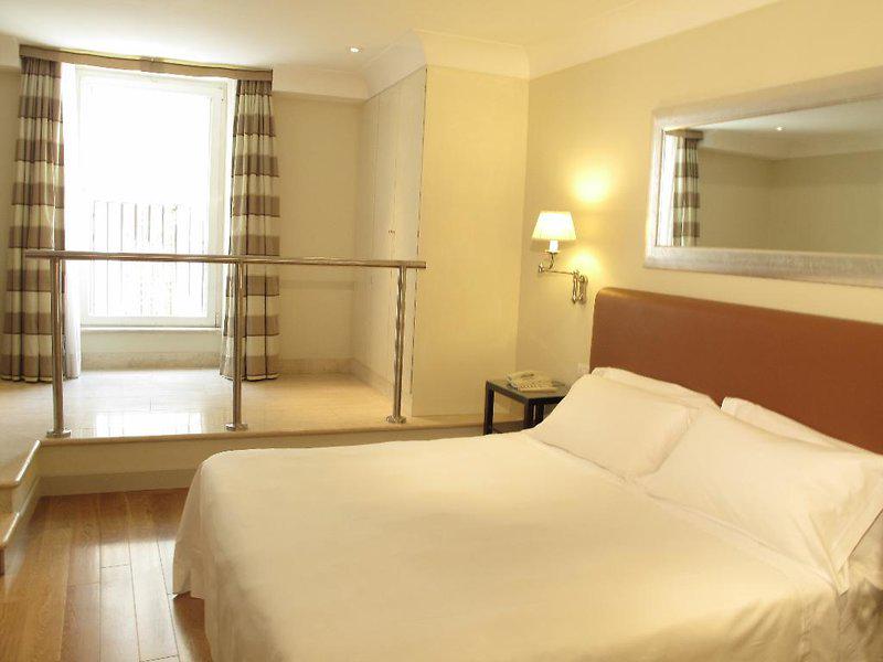 BF7E6FD92508EB35E67432974504FF9E