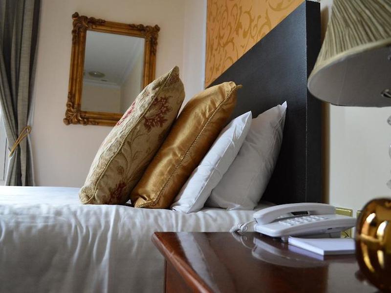 12650AAE1E214B668F4D81AB6D337BE5