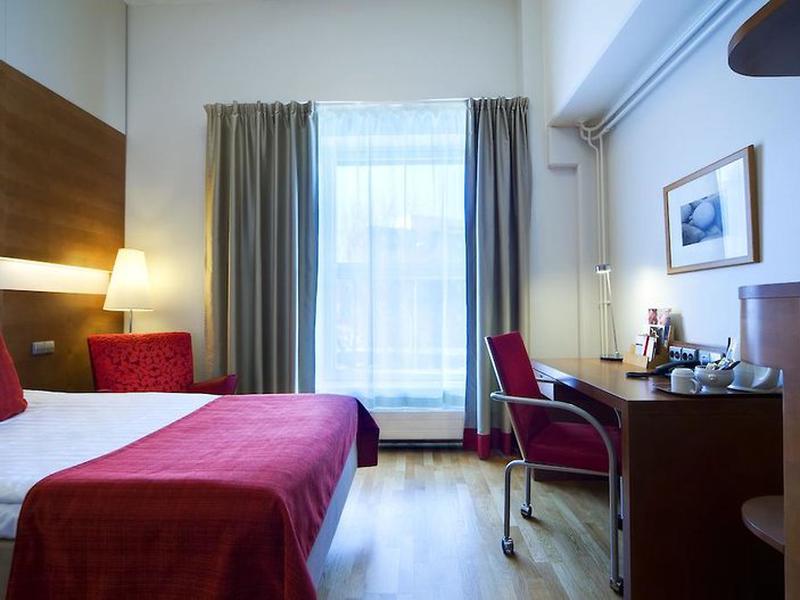 DDC4CAAB0FCF7EA657DE302613090B8C