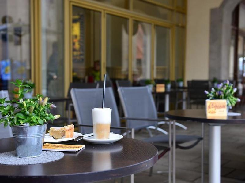 D5B2C0776BBA3610394833747E3A7625