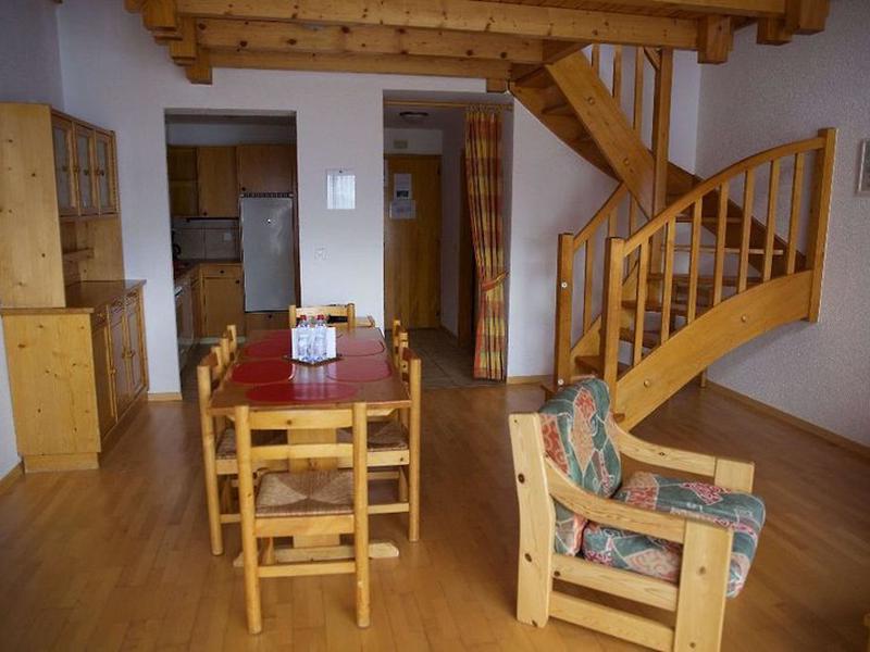 FB538569E6B20E6C4C21E509B442933D