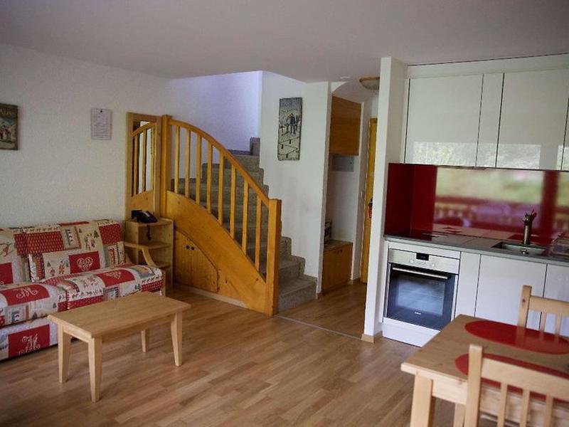 06ABCDDA4B6D4618B17DC9662ECCA1D2