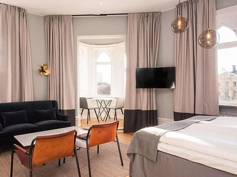 2D375EDEE60AB44E9A6AD56750431E09