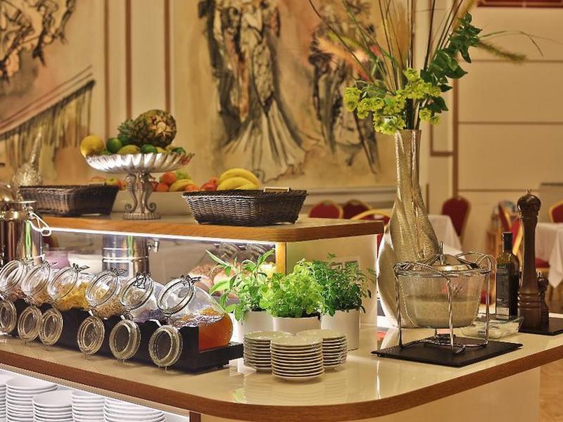 39BE278666503F5DC16146F5ED11FF75