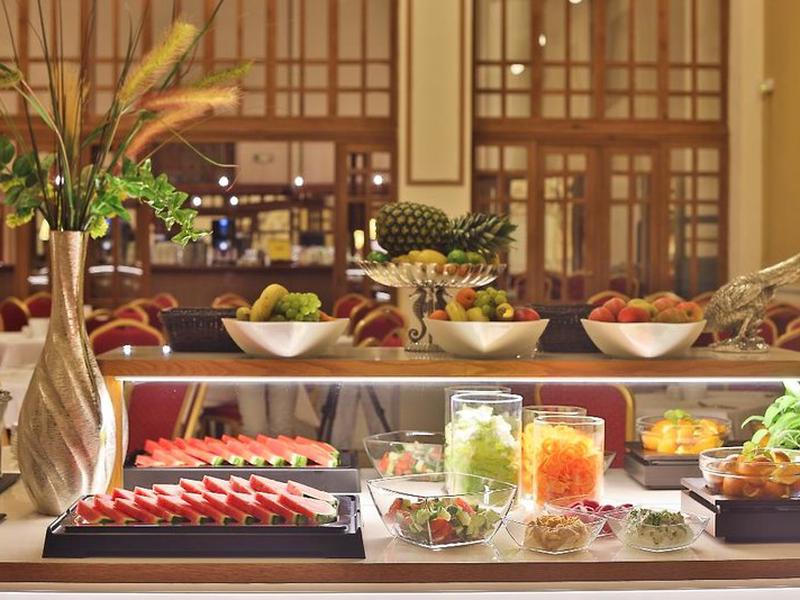 FC3DF1F0E6D573DF487C3E7F5881E0AE