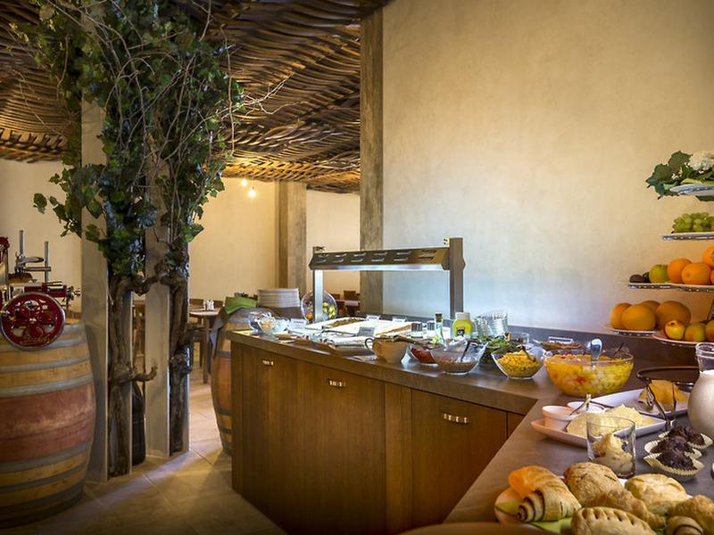 06162CB6BD5D4C4C16378E9402290075