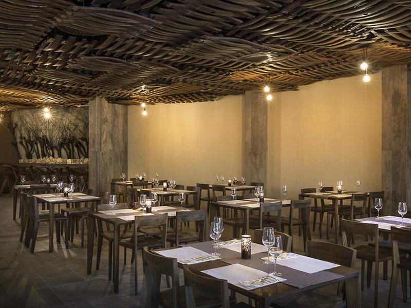 E9D2B4666773E31E8705D5885B40B5FB