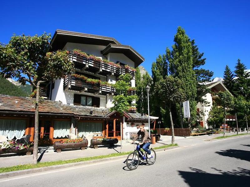 5F830FABC16644C327F1745E5E0C155B