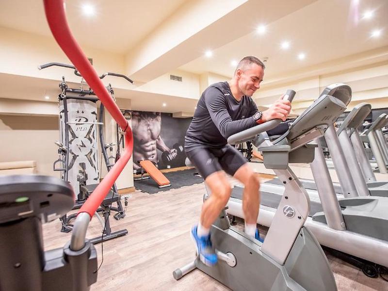 CAF81731A4469D0CA2C4840D9DCED6D5