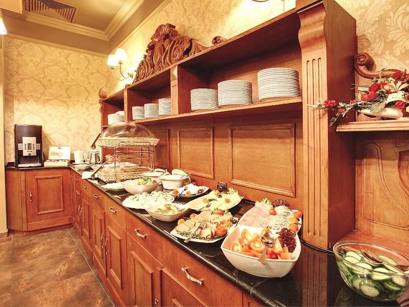 B6657C4A655E894CF17447B781B7BF6F