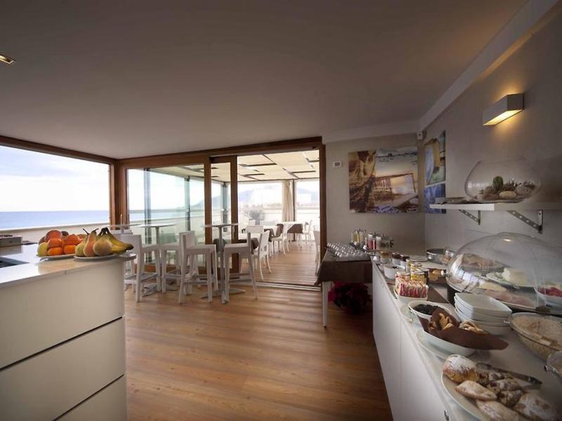 456B9FEE88FEAD01F20F29908D118E19