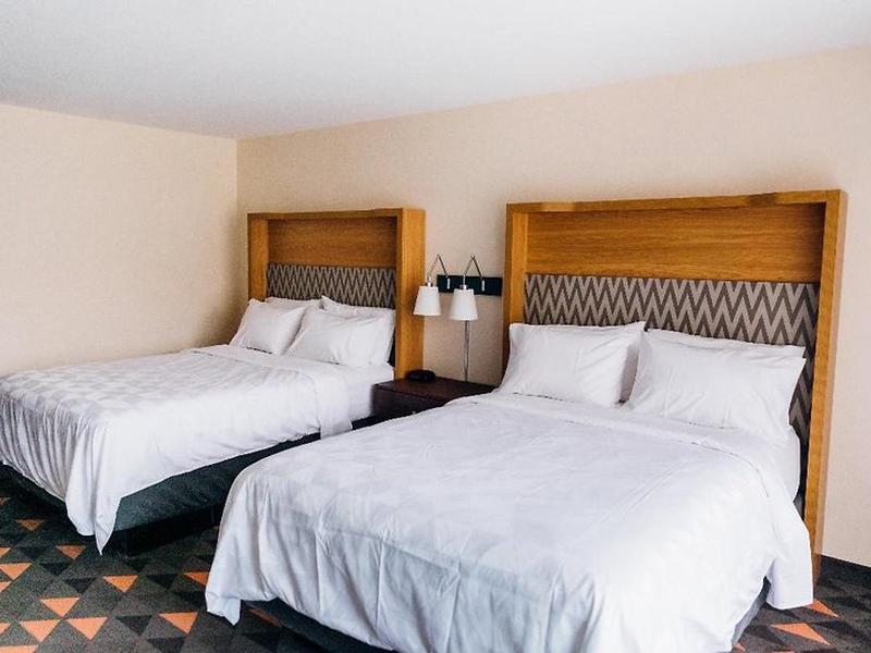 71E652E8DB71E442F86BD1444A7CF04A