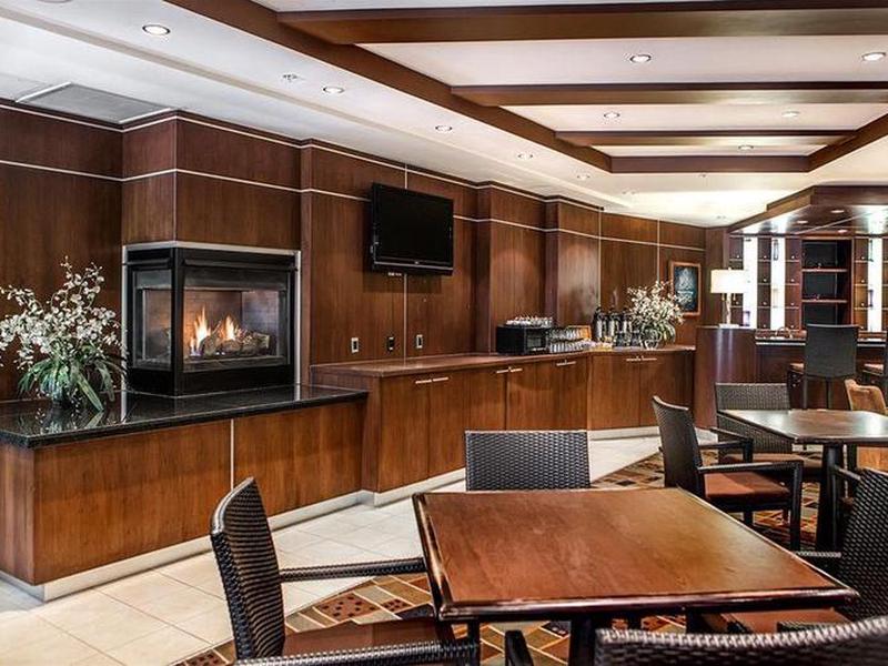 AC11113D941340701DBF0B0051F328E1